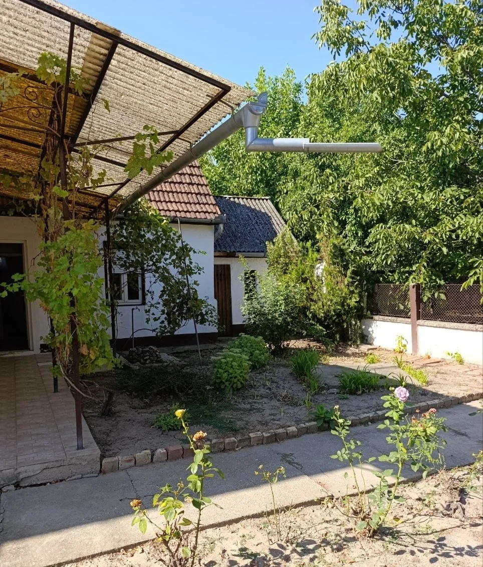 Комфортный дом в центре села. 50 км от Нови Сада.