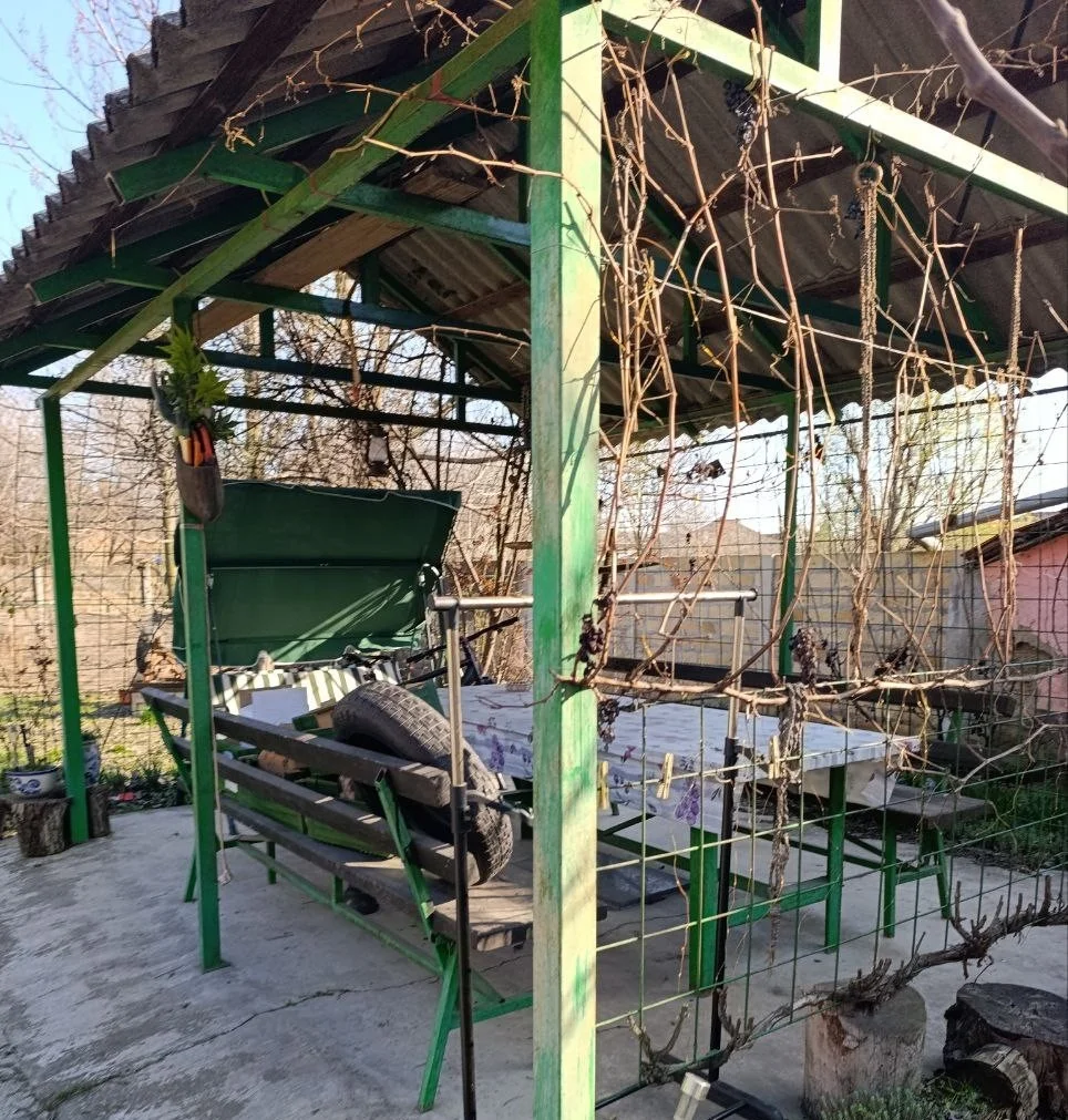 Дом с мебелью и техникой. 50 км от Нови Сада.